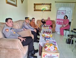 Perkuat Kebersamaan, Irwasda Polda Kalteng Anjangsana ke Purnawirawan di Momen HUT Bhayangkara ke-79