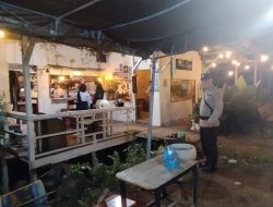 Piket Polsek Bulik melaksanakan sambang dan Silaturahmi kemasyarakat