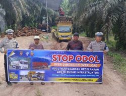 Satlantas Polres Lamandau Sosialisasikan Bahaya Over Dimension dan Over Loading kepada Sopir Angkutan Barang