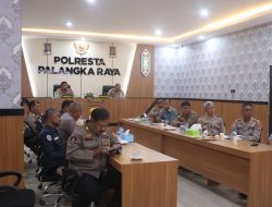 Bhabinkamtibmas Polsek Rakumpit Pastikan Lahan Pertanian Warga Siap Tanam Jagung