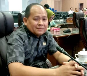 Anggota DPRD Barut dari Partai Kebangkitan Bangsa (PKB) Suhendra. 