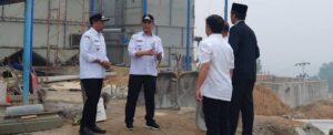 Bupati Barito Utara H. Shalahuddin, ST., MT., saat memberikan arahan kepada jajaran PDAM, Rabu (21/10/2026).